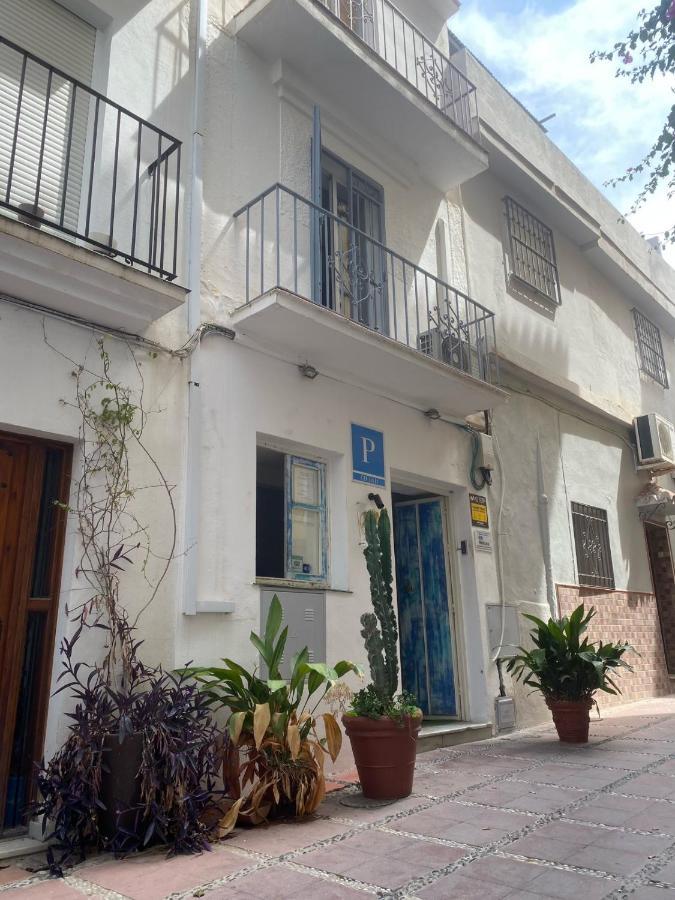 Hostal The Monkey Room Marbellac Extérieur photo
