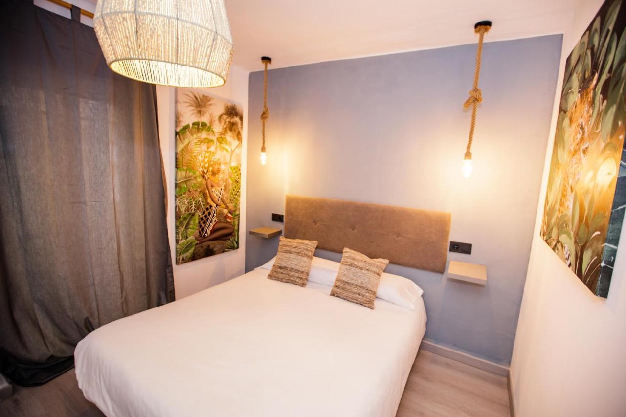 Hostal The Monkey Room Marbellac Extérieur photo